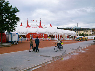 ジュネーブのサーカス・テント