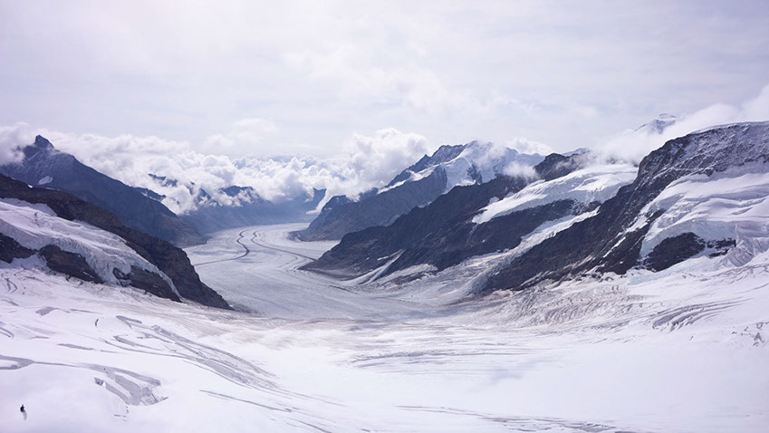 ヨーロッパで一番長いアレッチ氷河